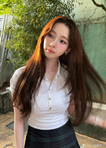 亚欧一区二区主界面展示